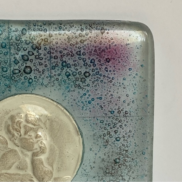 Fused Art Glass Wall Hanging Cherub Cupid Angel Plaque Blue Green 5.25” Square - Picture 13 of 16